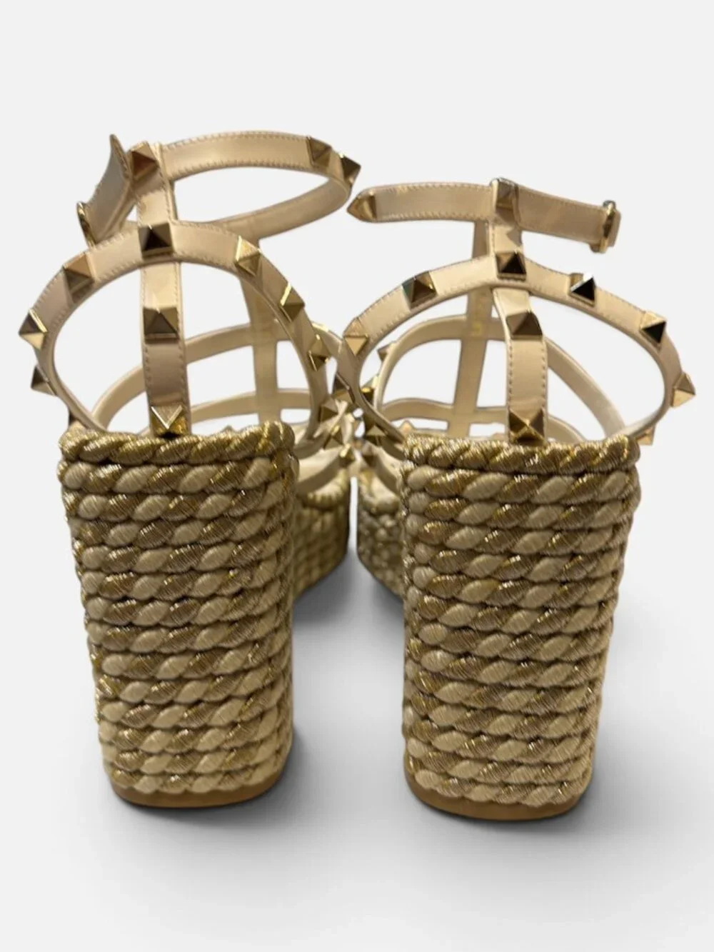 Rockstud Calfskin Wedge Sandal With Straps 95 Mm Gold/Cream  40 EU